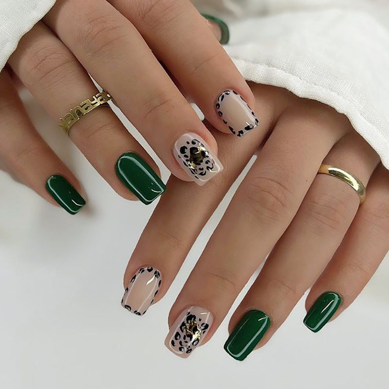 Emerald Green Press On Nails