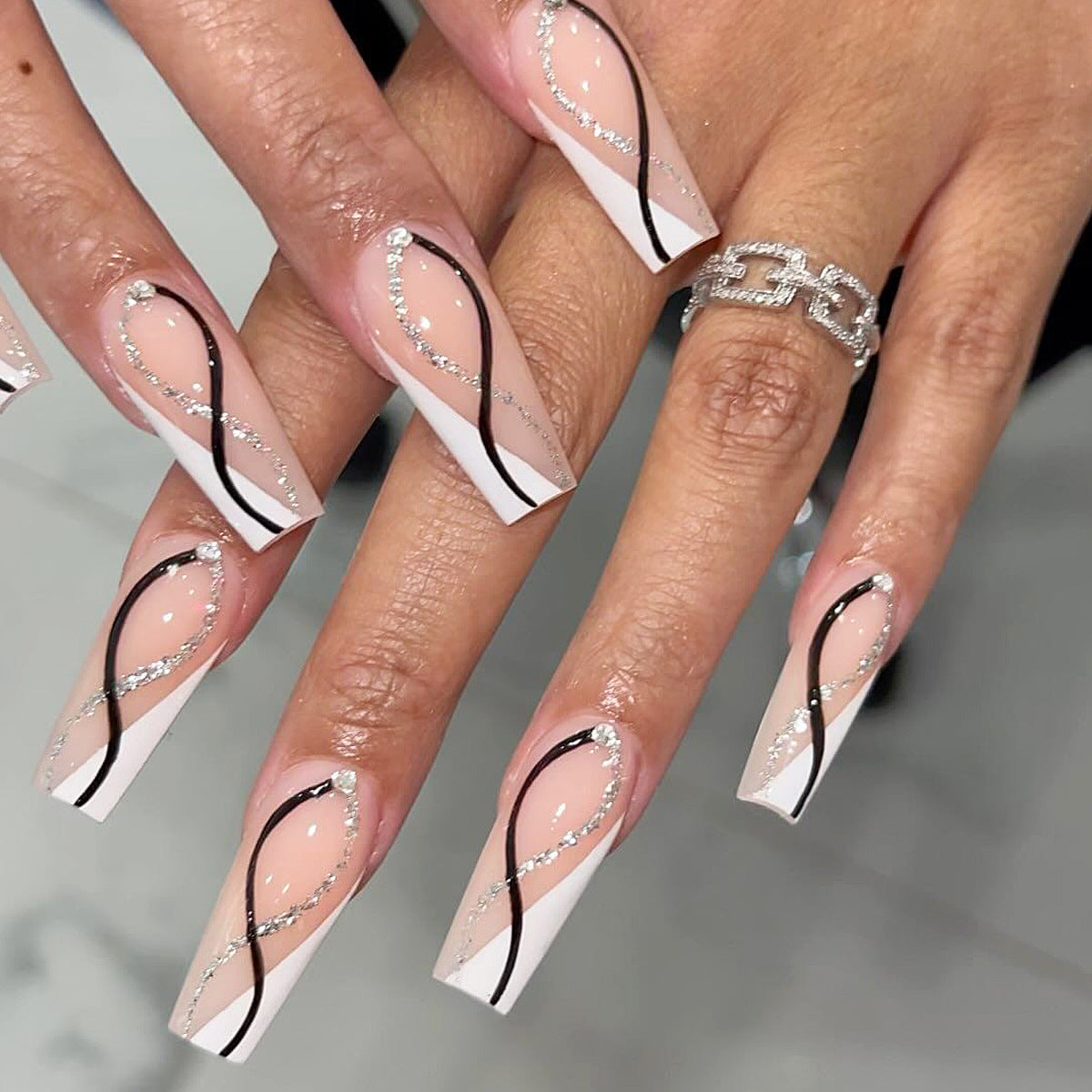 White French Tip Press On Nails